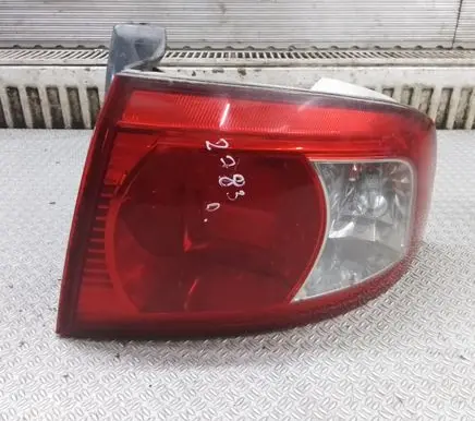 KIA Magentis Rear/tail lights