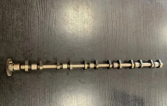 BMW 7 G11 G12 Camshaft 8630463