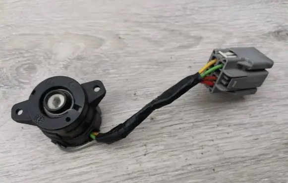 Ford Mondeo Mk III Ignition lock contact 