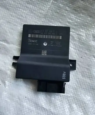 Audi A6 S6 C6 4F Gateway control module 4F0907468D 4F0910468A