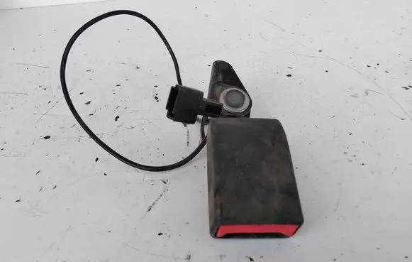 Opel Insignia A Rear seatbelt buckle 13298397