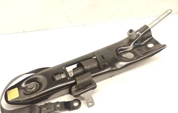 Volvo XC90 Front seatbelt 31332084