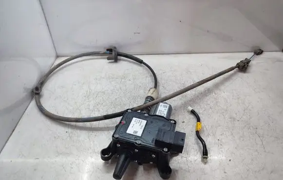 Peugeot 5008 Hand brake/parking brake motor 9673081580