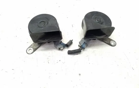 Chevrolet Captiva Horn signal 96866021 96866022