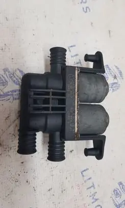 BMW 7 E65 E66 Coolant heater control valve 6908294 64116908294
