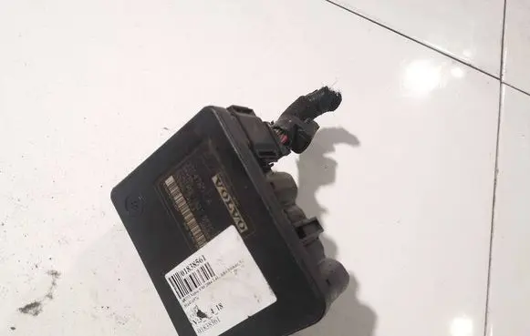Volvo V50 ABS Pump 30647857A
