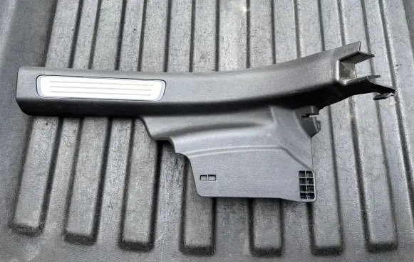 Volvo S90, V90 Rear sill trim cover 14624002878 P14624002878 31377619