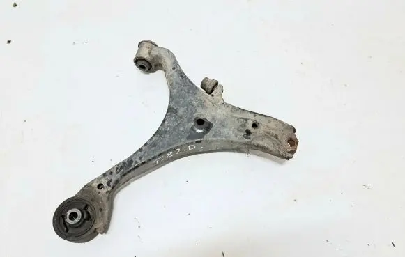 Honda FR-V Front lower control arm/wishbone