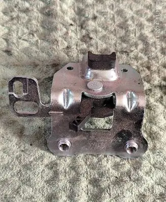 Mercedes-Benz C W204 Seat back rest lock catch A2049200572