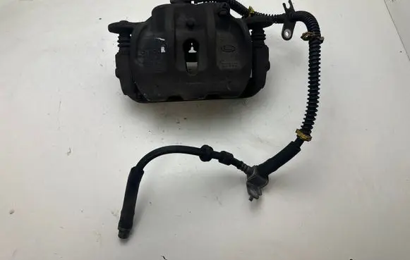 Land Rover Discovery 4 - LR4 Front brake caliper 37301D
