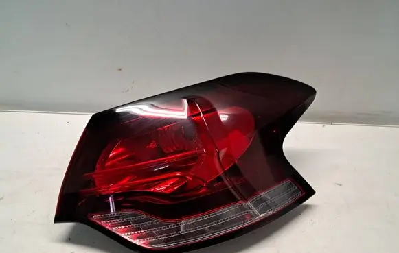 Rear/tail lights