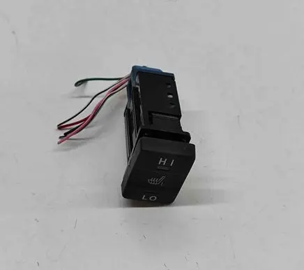Toyota Auris E180 Seat heating switch 8475112110