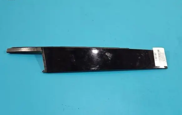 Audi A3 S3 8V Front door trim (molding) 8V5837901 IMPRK1587597