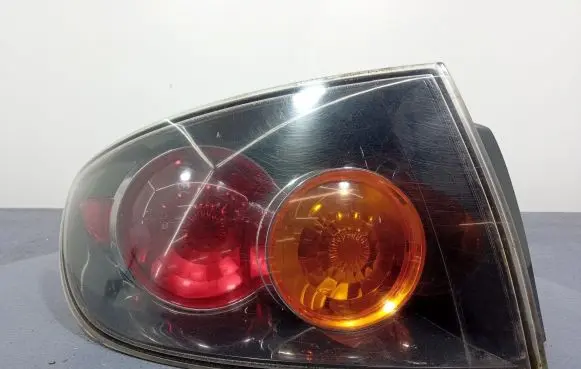 Mazda 3 I Rear/tail lights