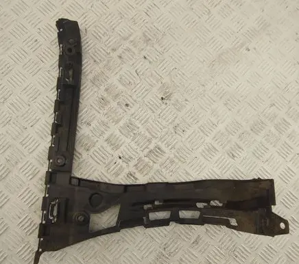 Mercedes-Benz C W205 Rear bumper mounting bracket A2058800430