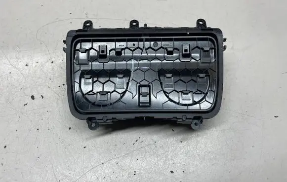 BMW 5 F10 F11 Cup holder front 9277262