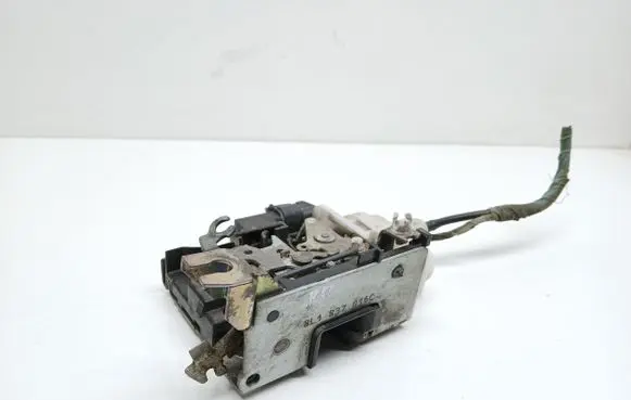 Audi A3 S3 8L Front door lock 8L1837016C