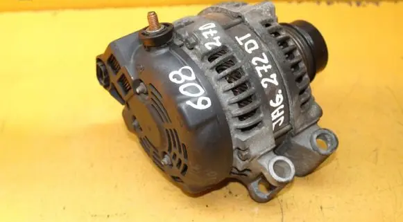 Jaguar S-Type Generator/alternator 4R8310300AB