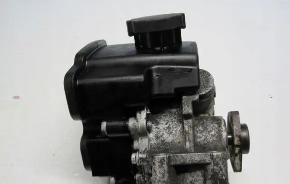 Mercedes-Benz Vito Viano W639 Power steering pump 0034607101