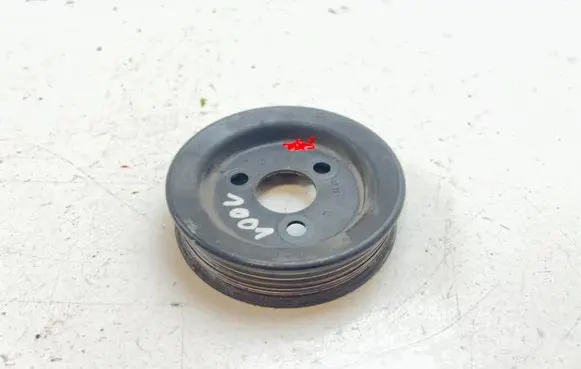 Mercedes-Benz ML W163 Power steering pump pulley A0004661315