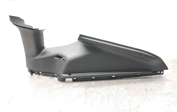 Tesla Model Y (D) pillar trim (bottom) 172845500C D2T23284000287