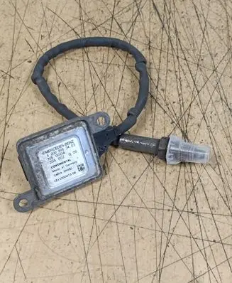 Mercedes-Benz C W205 Lambda probe sensor A0009053403