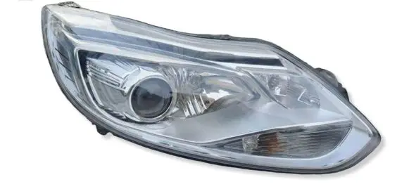 Ford Focus Headlight/headlamp 14921 BM5113D154AE