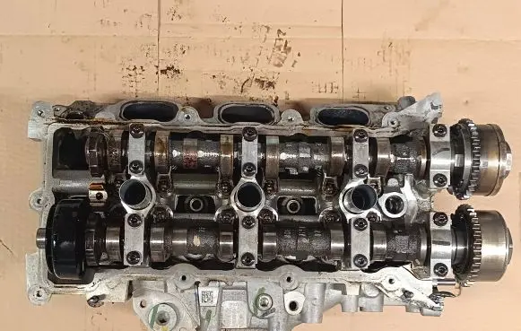 Chrysler Pacifica Engine head 04893810AF