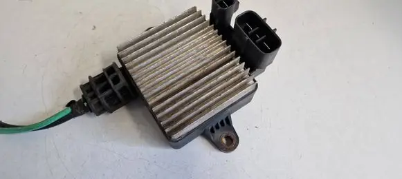Hyundai Sonata Heater blower fan relay 253853K400 BBI0414