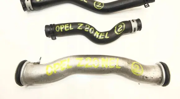Opel Signum Engine coolant pipe/hose 55565997 55565998
