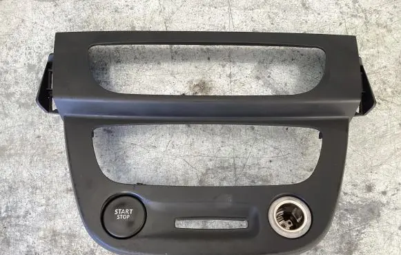 Renault Megane III Dashboard trim 682600020R 0HB155