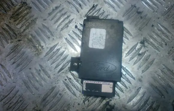 Ford Mondeo MK II Other control units/modules 97bp18a810aa