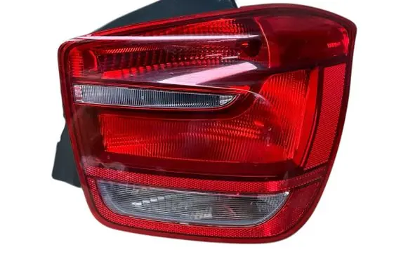 BMW 1 F20 F21 Rear/tail lights 90006571 7270098