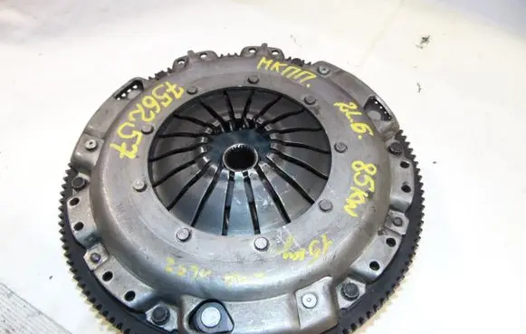 Volkswagen New Beetle Clutch set kit 068105269H 06A141025C 06A141031C
