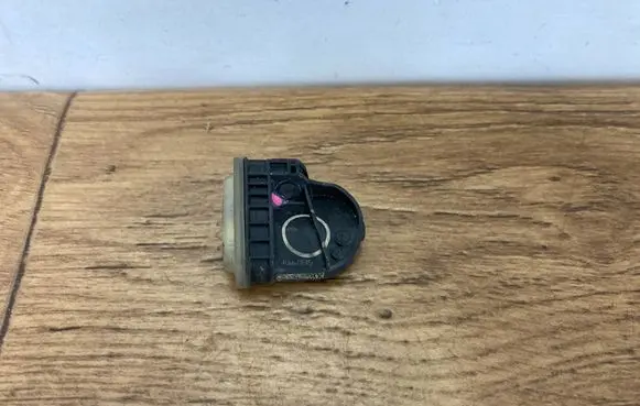 Ford Mustang VI Tire pressure sensor F2GT1A180AB