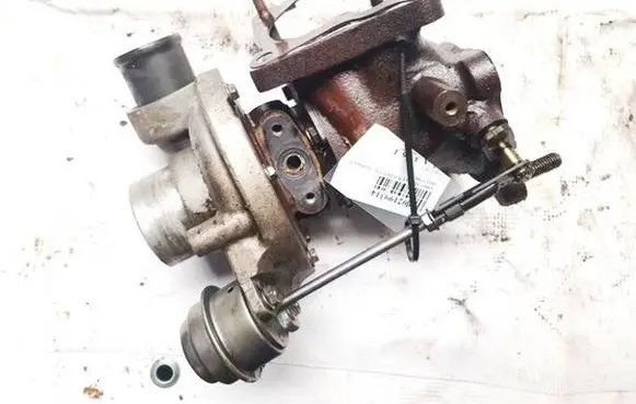 Mazda CX-5 Turbo sh0113700 sh01-13700