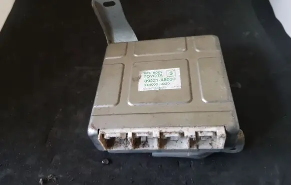 Lexus RX 300 ABS control unit/module 8922148030