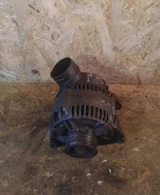 Audi A4 S4 B5 8D Generator/alternator 078903015F 0123510061