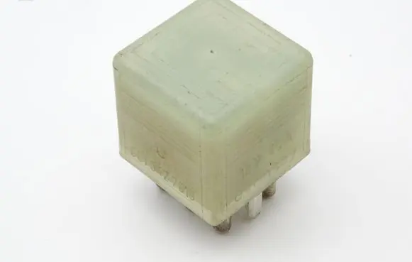 Mercedes-Benz E W124 Other relay 0015427819