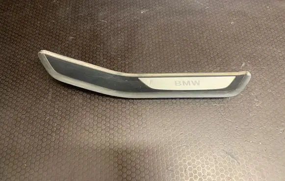 BMW 7 F01 F02 F03 F04 Rear sill trim cover 51477181014 7181018