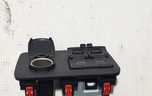 Lexus NX USB socket connector 85532-78010