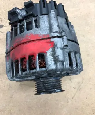 BMW X3 E83 Generator/alternator FG18S019 2543461B 7802261