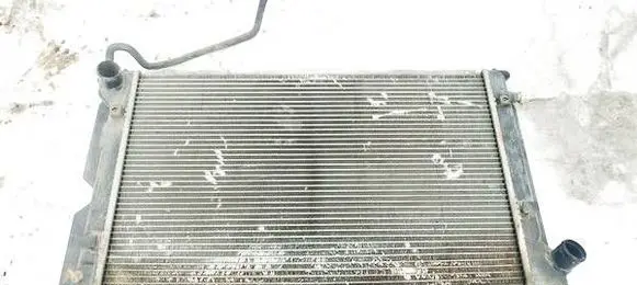 Toyota Avensis T250 Coolant radiator 