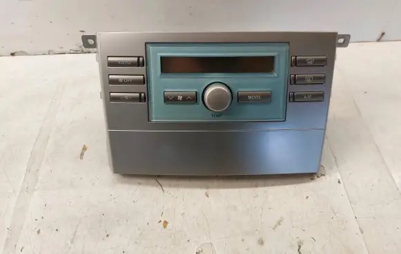 Toyota Corolla Verso AR10 Climate control unit 559020F010 559020F010C