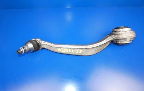 Mercedes-Benz C W205 Front lower control arm/wishbone 