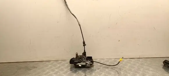 Volvo XC40 Front door lock 31349894