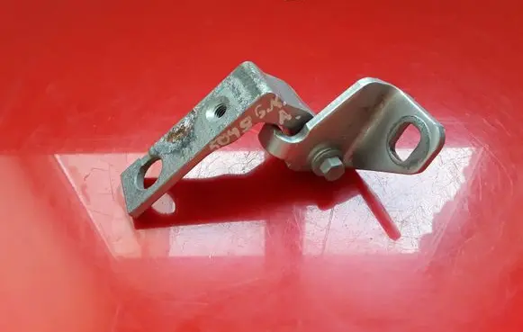 Ford Focus Rear door lower hinge C808A
