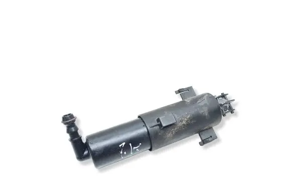 BMW 3 E92 E93 Headlight washer spray nozzle 7179311