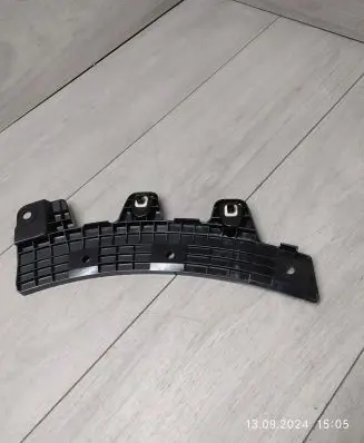 Mazda CX-30 Rear bumper mounting bracket DFR551U40