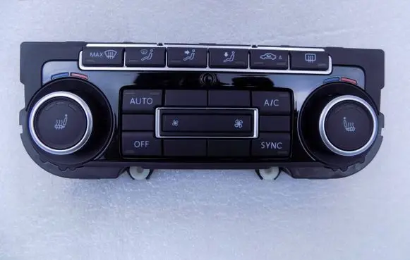 Volkswagen Golf V Climate control unit 5K0907044GK